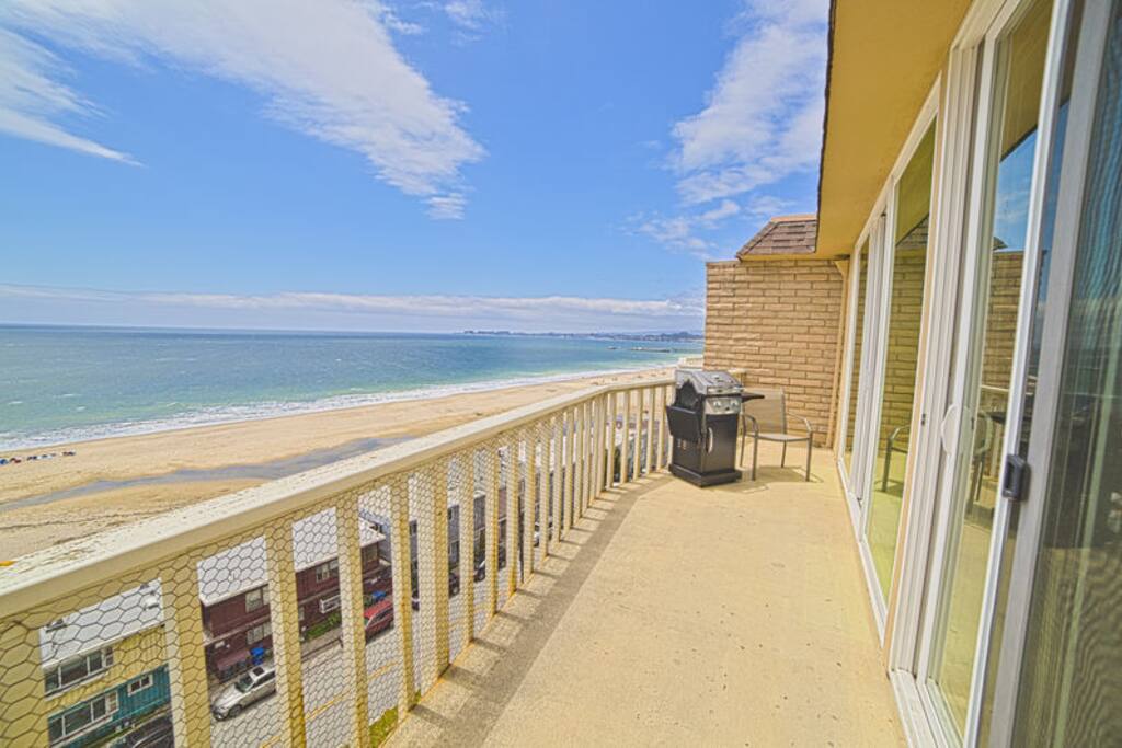 Balcony with Ocean View and Gas BBQ