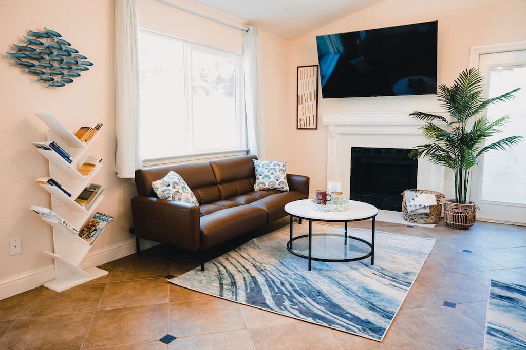Zen Coastal Oasis 3BR 2BA Sacramento - EV Charger