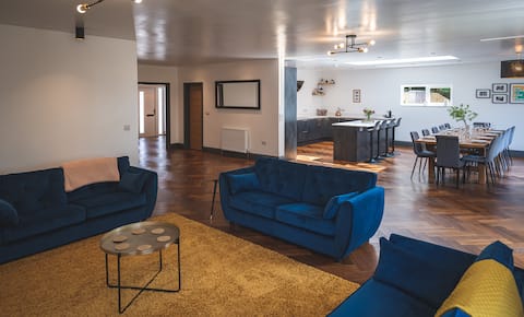 Top performing Airbnb: Three Oaks, Winkleigh in Torridge