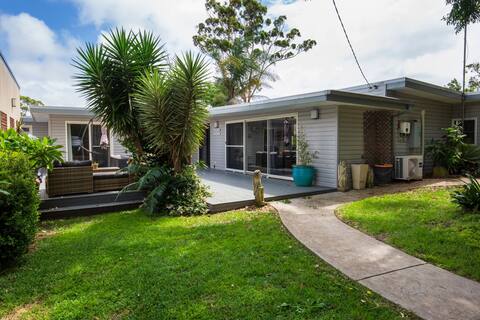 Swanway family holiday home - 15 min walk to beach