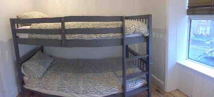 Kreveti na kat u spavaćoj sobi 3