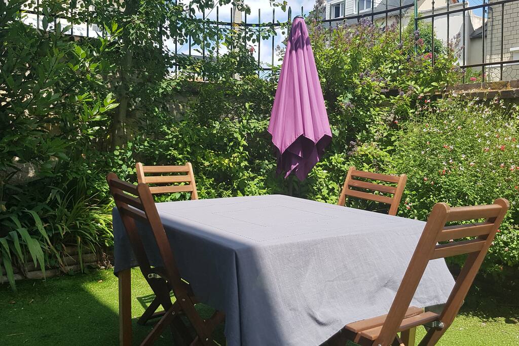 petit carré extérieur très cosy