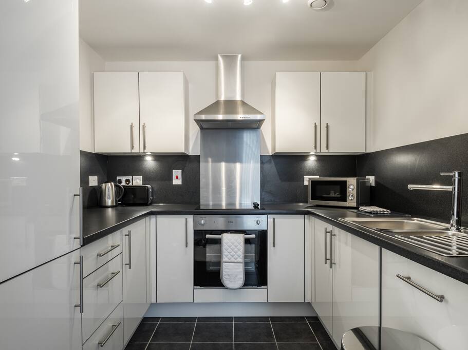 Fully Equippped Kitchen