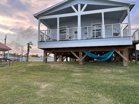 La Dolce Vita Lounge