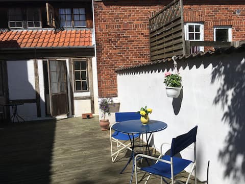 Adelgade B&B, 1 large, bright and charming room