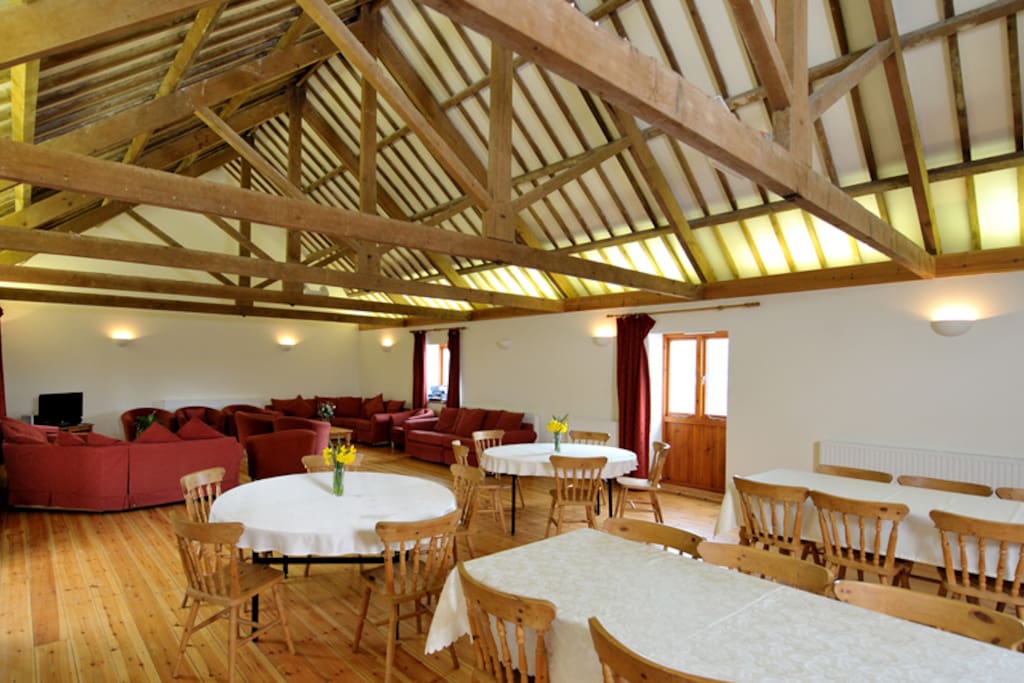 Large main hall with ample room for all of my guests to dine together or in smaller groups, room to have a large group gathering, family get together, celebrations....