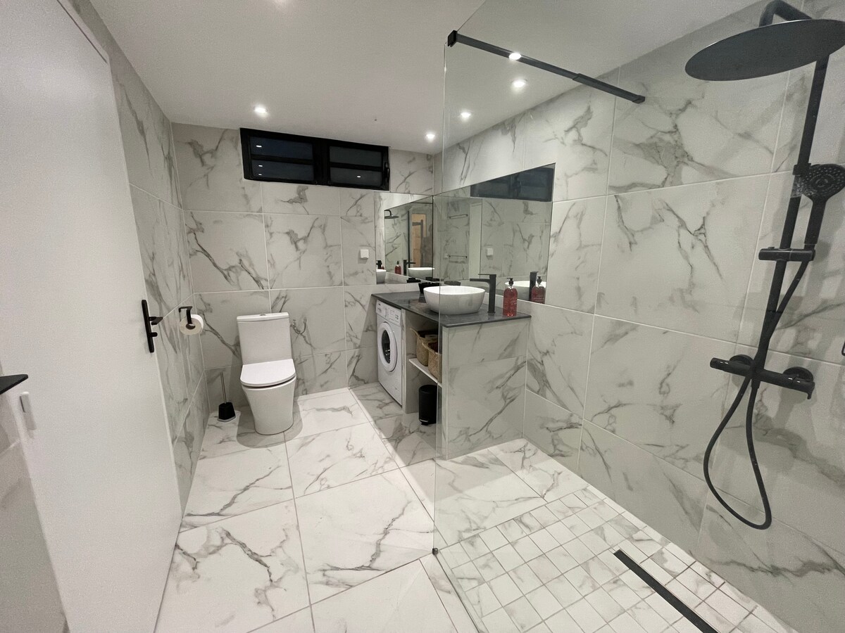 Les Abymes Vacation Rentals u0026 Homes - Grande-Terre, Guadeloupe