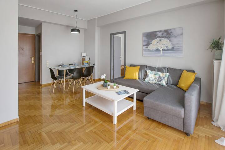 Cozy apartment in Syntagma-Plaka by GHH