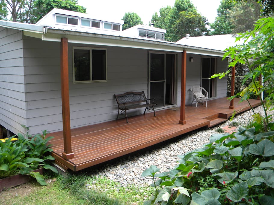 Front deck
