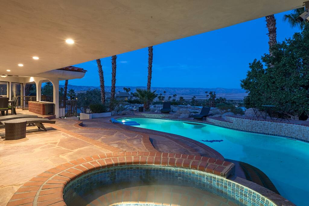 Palm Springs Vista Views