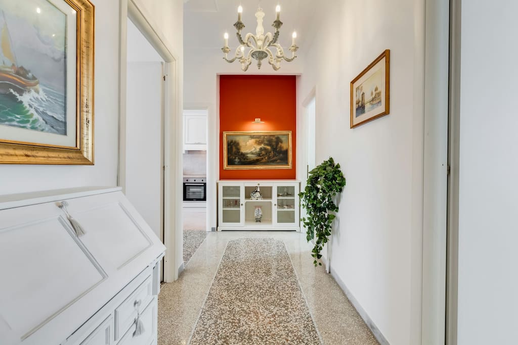 entrance room