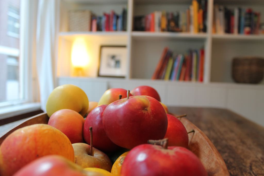Fresh fruit from the nearby Nordermarkt, an organic local food market less than 5 minutes away