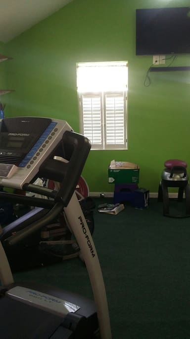 Small gym for working out