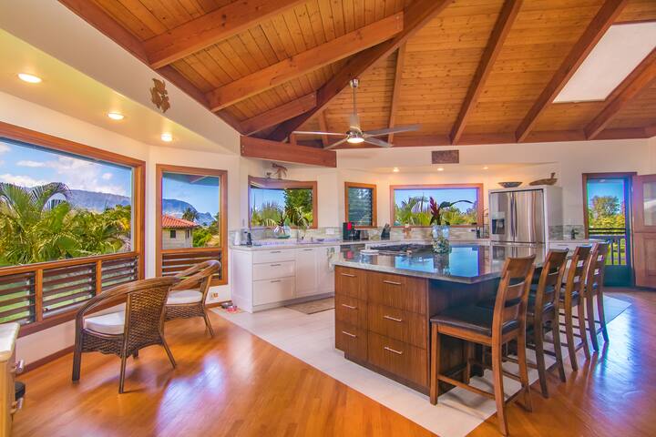 Sunset Waterfall House In Kauai gallery image 5