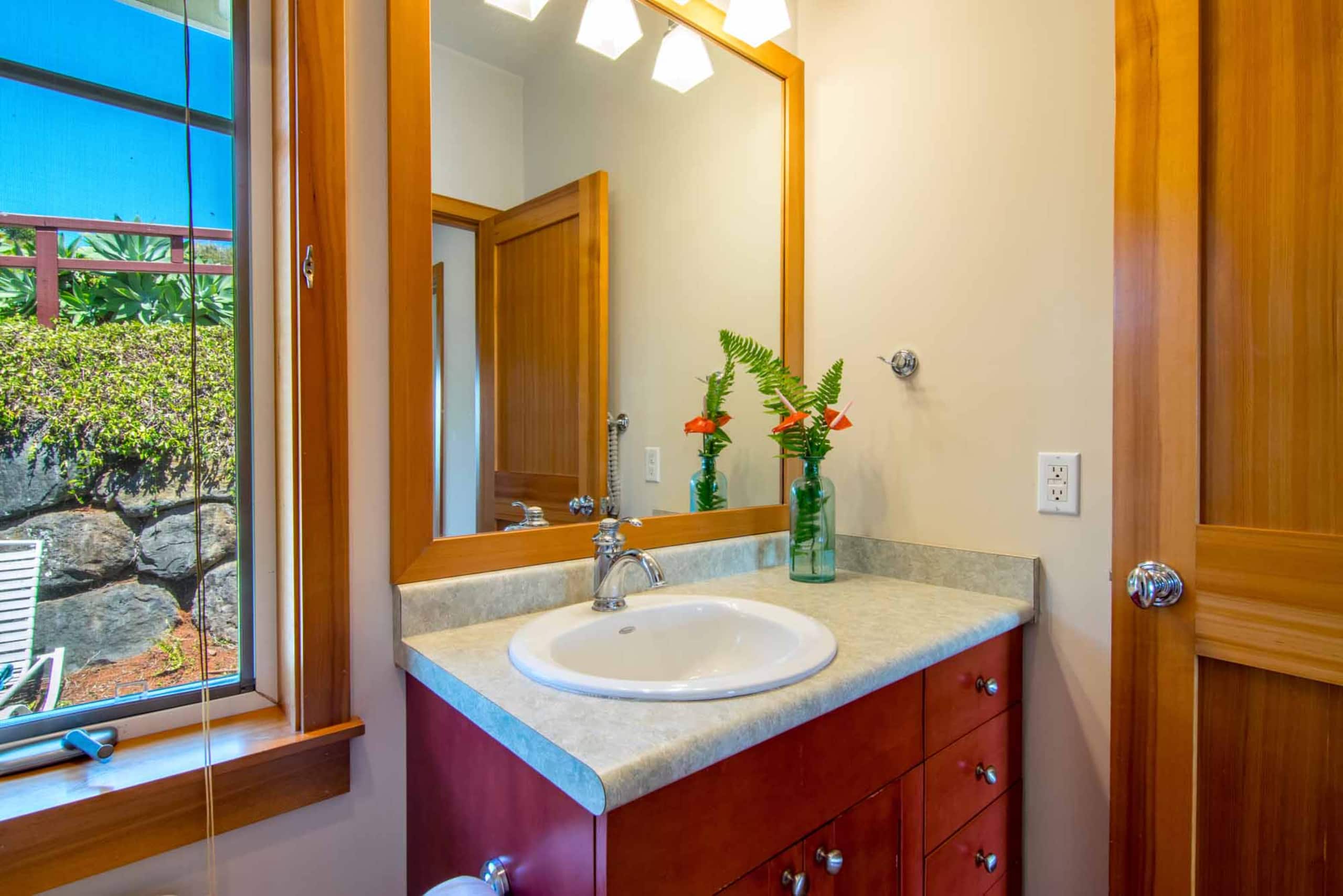 Home in Haiku-Pauwela · ★4.91 · 2 bedrooms · 3 beds · 1 bath - Photo 27