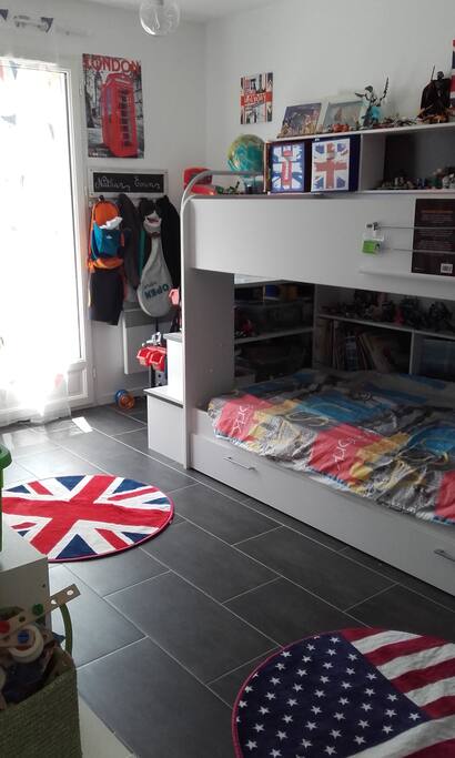 chambre enfants à l'étage