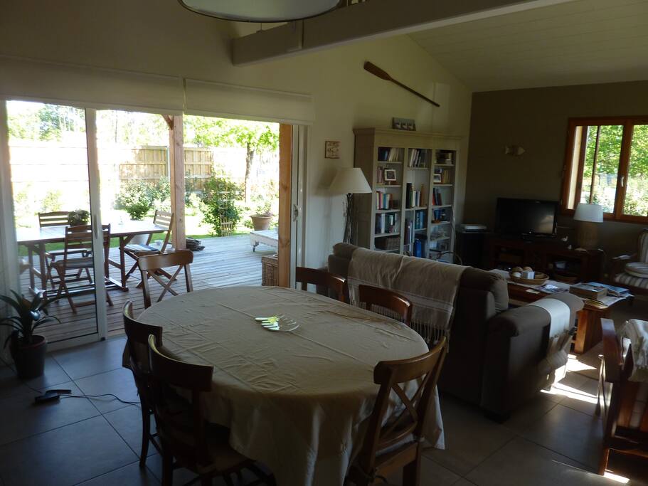 Salle à manger & terrasse