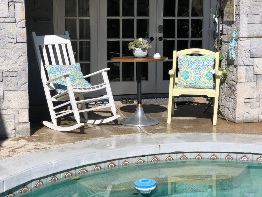Your private entrance and morning nook.