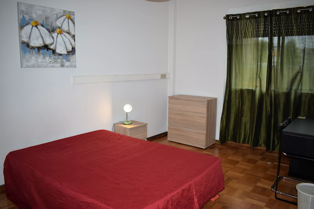 Room 2 - Double bed