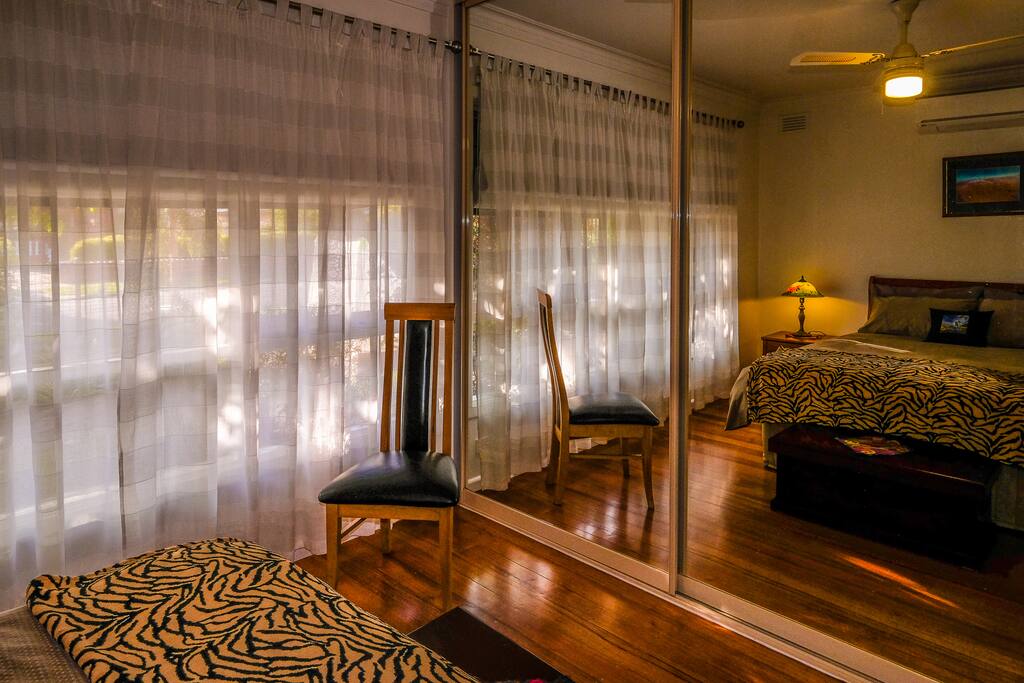 Guest bedroom