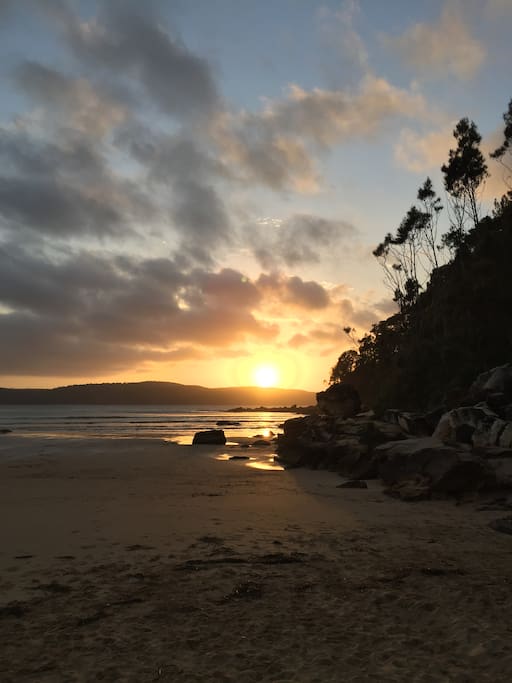 Sunrise at Ocean Beach Umina
