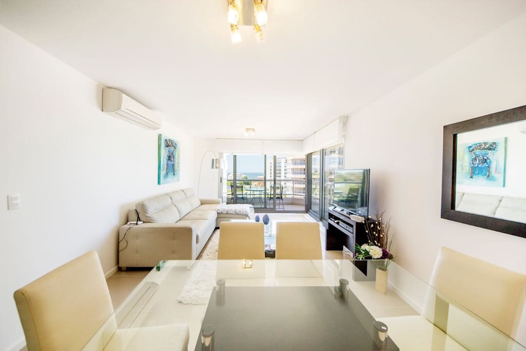 Living Comedor con Vista al Mar