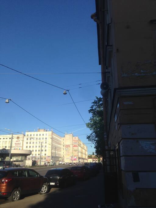 Вид с улицы