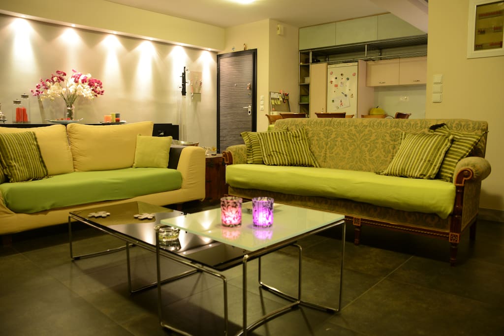 entrance/main area with living room and kitchen
