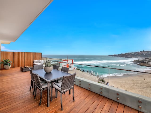Tamarama Apartments – 3 Bedroom Ocean View