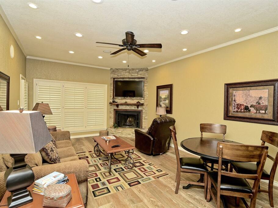 Camp Warnecke - B105-Living Dining Area