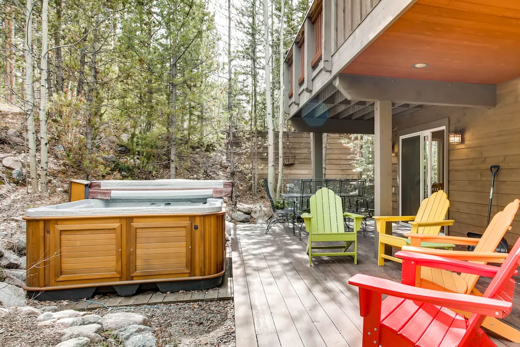 Mountain vacations are even better with a private hot tub to sink into