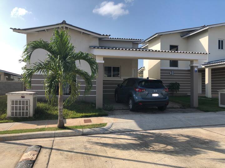3BR House in Vacamonte — 3 bedroom vacation rental in Vacamonte