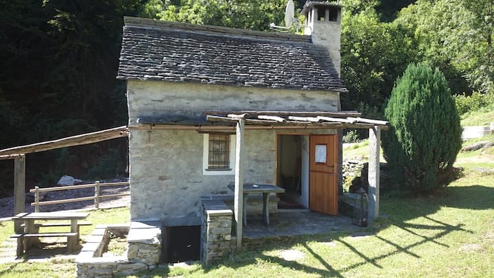Rustico - Wandern - Essen - Geniessen - Häuser zur Miete in Minusio