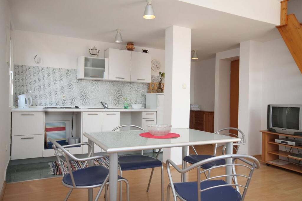 Dining room, Surface: 18 m²