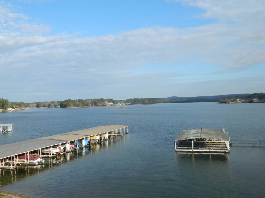 Spectacular Lake Hamilton View!