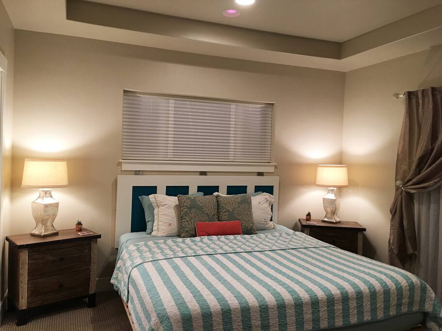 Cal king geltop memory foam bed