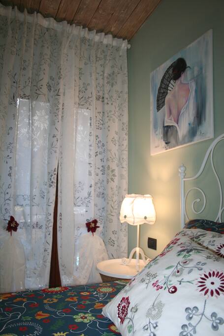 Bedroom N°1 with balcony