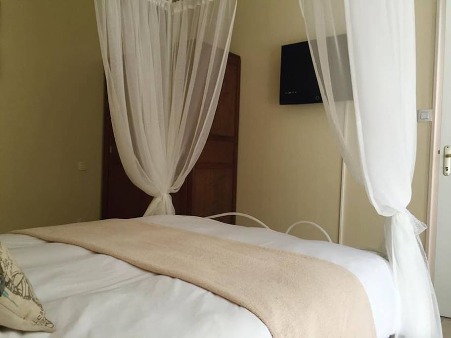 double bedroom