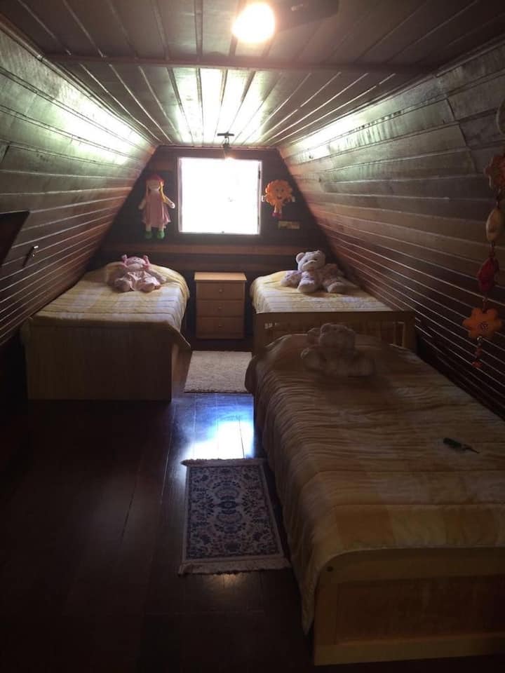 ห้องใต้หลังคาที่มีเสน่ห์