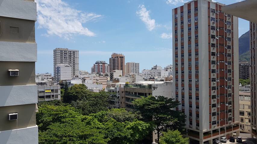 Leblon, 3 quartos, para ir a pé para a praia! gallery image 5