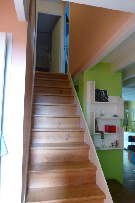 Pour accéder aux 2 chambres