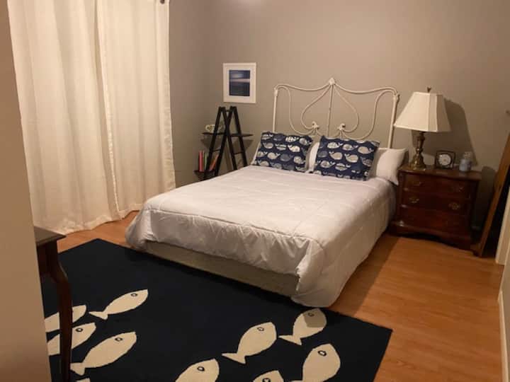 Საძინებელი 2, საწოლი 152 × 203 სმ