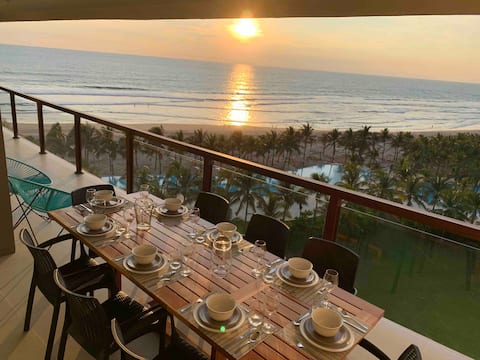 La Isla Residences. Post Otis. Private Beach Access