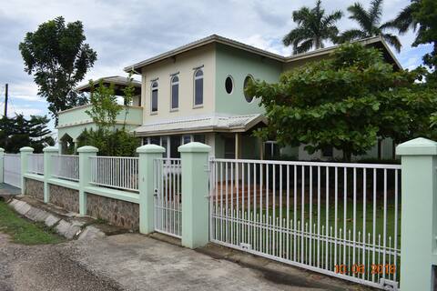 Belmopan Millennium Home with a View