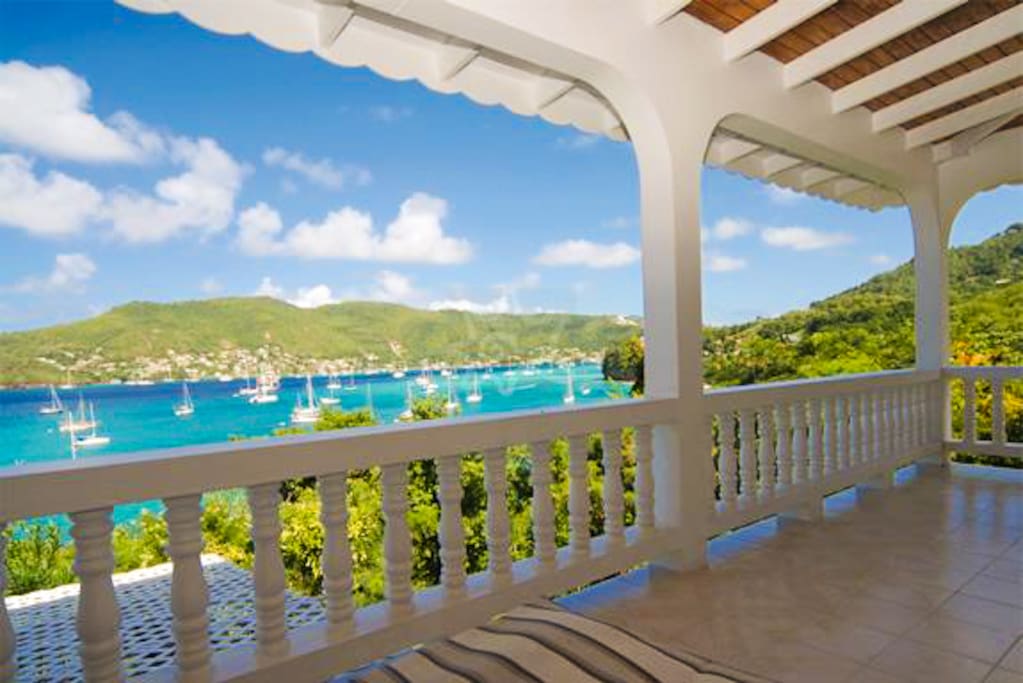 view over looking the Admiralty Bay