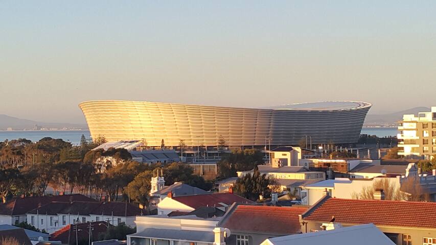 #8 Green Point 2 Bed/R Apartment near Waterfront gallery image 4