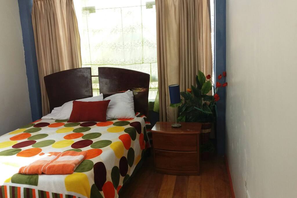 dormitorio/ bed room