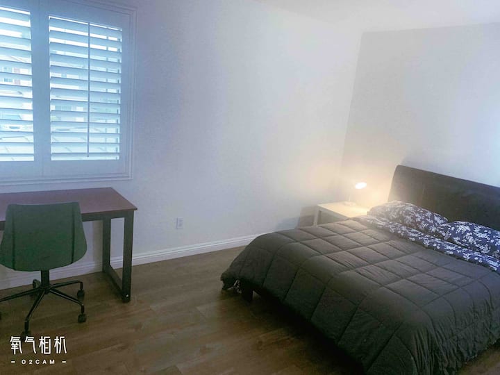 Room I (Eastvale) Villas for Rent in Eastvale, California, United