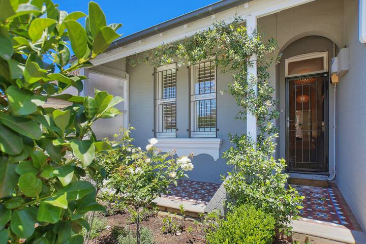 Beautiful Bondi Beachside Home