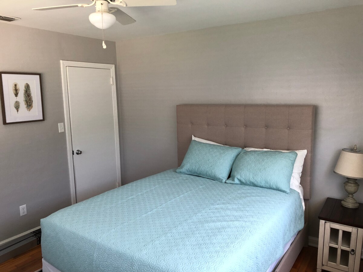 Dormitorio2 con cama tamaño queen